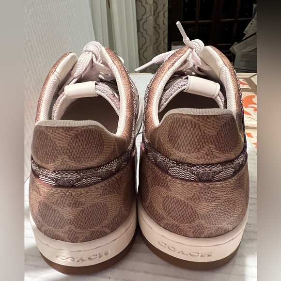 COACH Multi Signature Lace-Up Sneakers. Women’s Size 9B (regular width). NEW - Picture 4 of 16